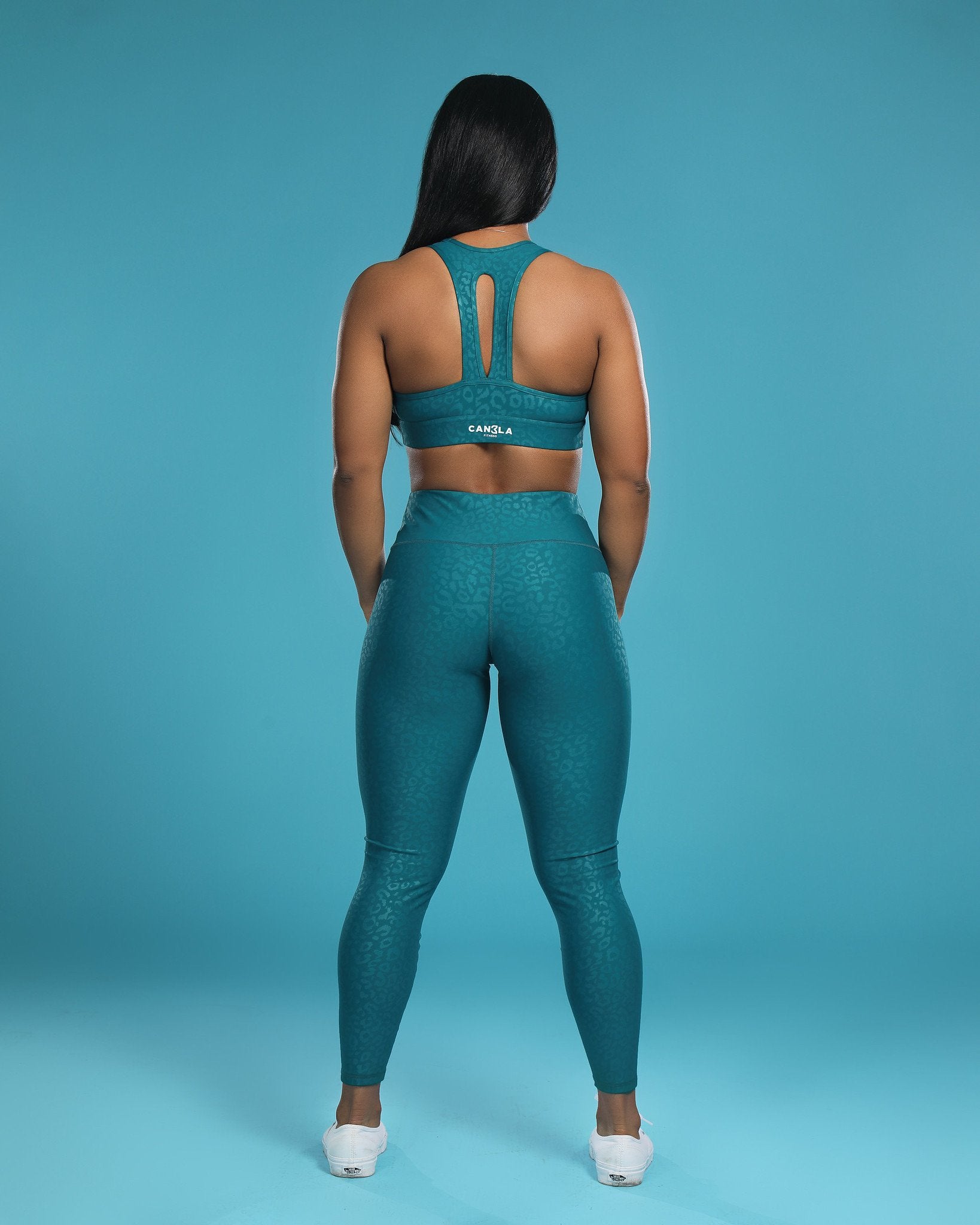 SHINY LEOPARD BRA - DARK TEAL GREEN - CanelaFitness